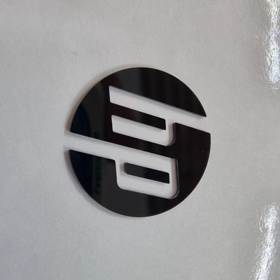 Gepersonaliseerde vorm PET materiaal logo voor uw gepersonaliseerde branding
