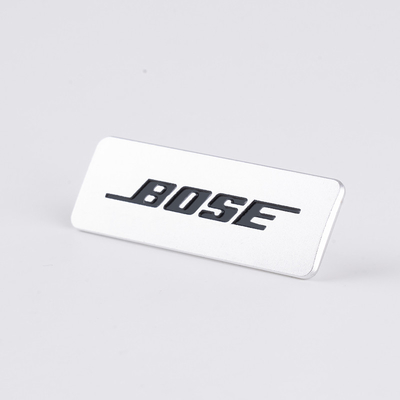 Elektrisch ultra-dunne nikkel logo met aangepaste kleur en gegarandeerd 100% QC of test