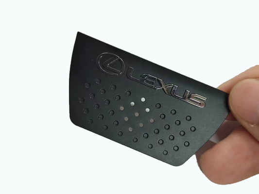 Op maat gemaakte logo's voor automobieltechnologie met materiaal en OEM-installatie