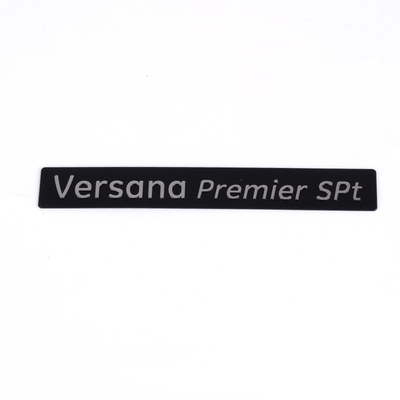 Metalen logo's Op maat gemaakte productie voor gepersonaliseerde verpakkingen OEM-installatie